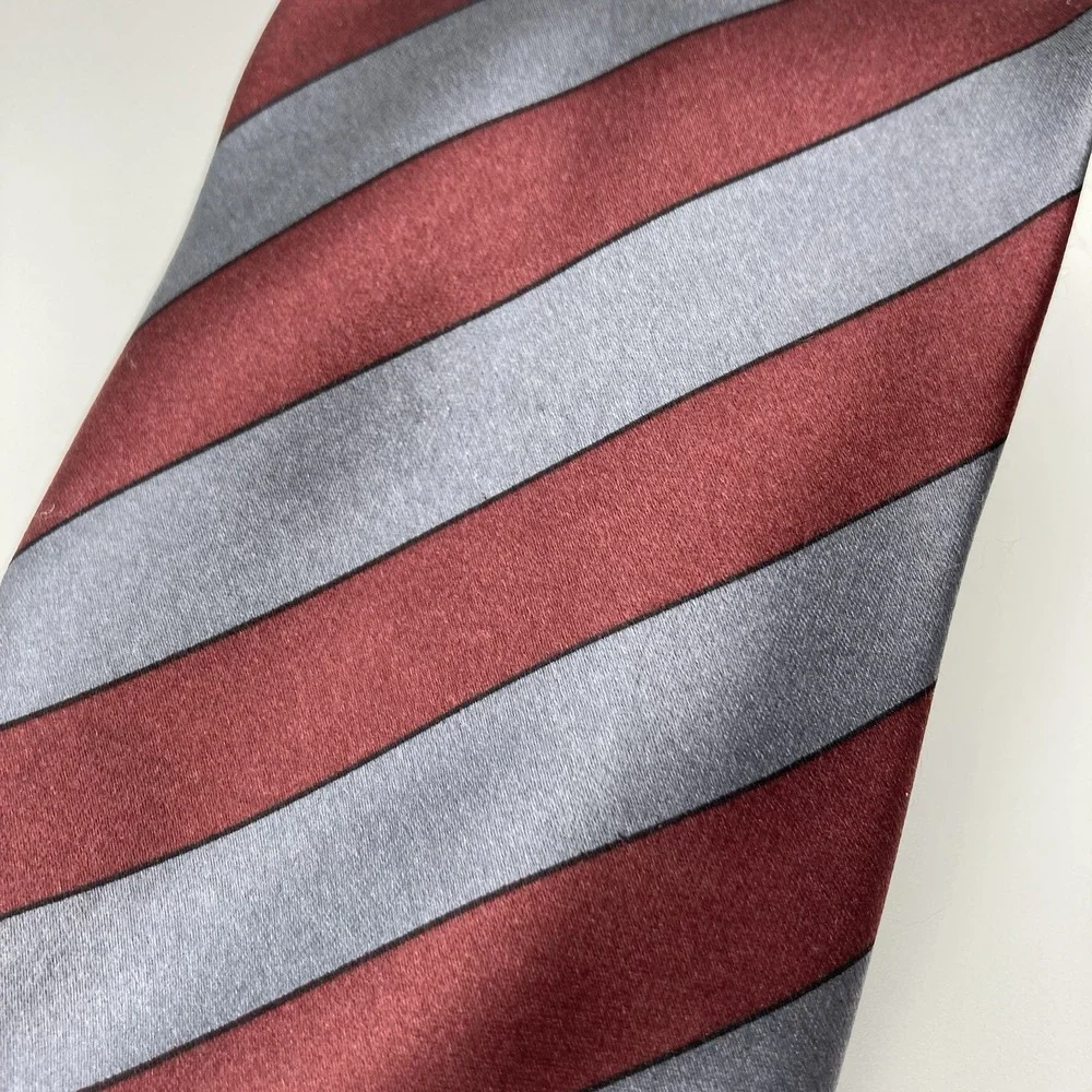 Classic Red & Grey Diagonal Stripe Pattern‎ Luca Franzini Silk Necktie